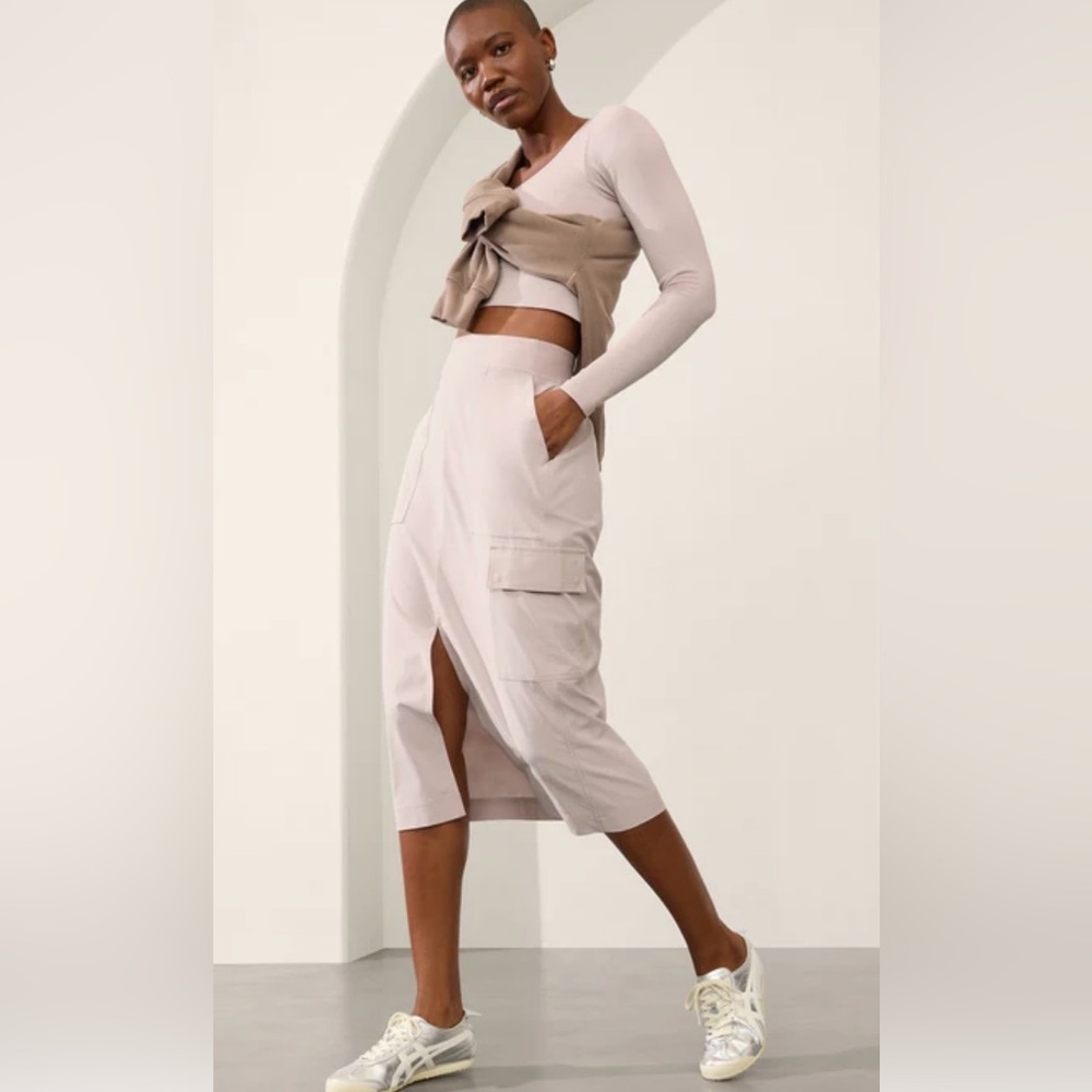Athleta Brooklyn Heights High Rise Cargo Skirt Size 10